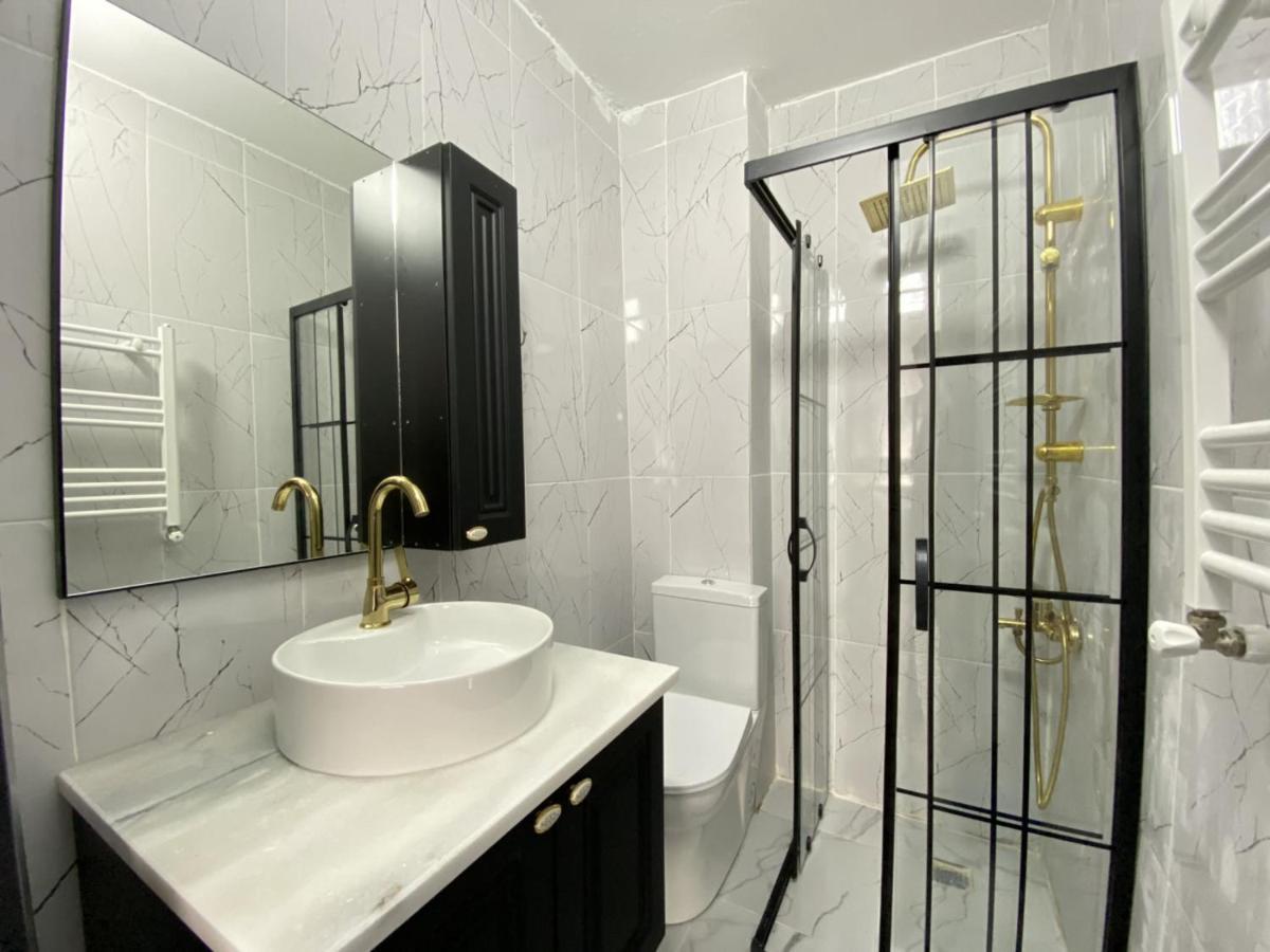 Pleasant Studio Flat In Kabatas Beyoglu Apartment Istanbul Luaran gambar